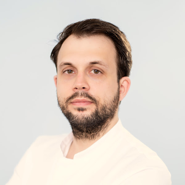 Dr. Dumitraș Teodor